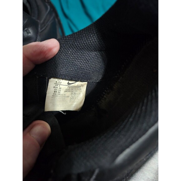 🔥 Nike Air Force 1 AF1 LE Low Triple Black Boys Youth Size 5.5 (GS) - Picture 8 of 8